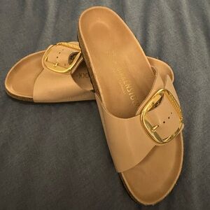 Birkenstock big buckle Madrid sandal light pink EUC 39